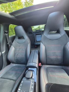 Mercedes-Benz A 180  AMG /21г, снимка 11