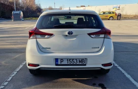 Toyota Auris 1.8 Hybrid , снимка 4