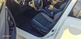 Toyota Auris 1.8 Hybrid , снимка 5