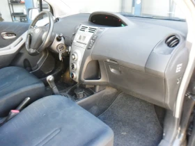 Toyota Yaris 1, 3-VVTI-KLIMATIK-ITALY, снимка 8