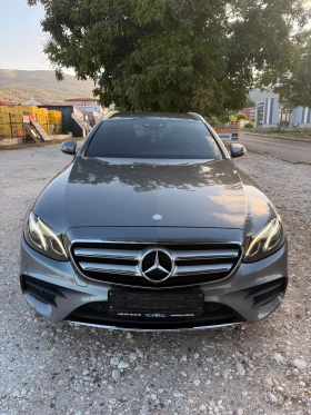 Mercedes-Benz E 220 AMG Line, снимка 2