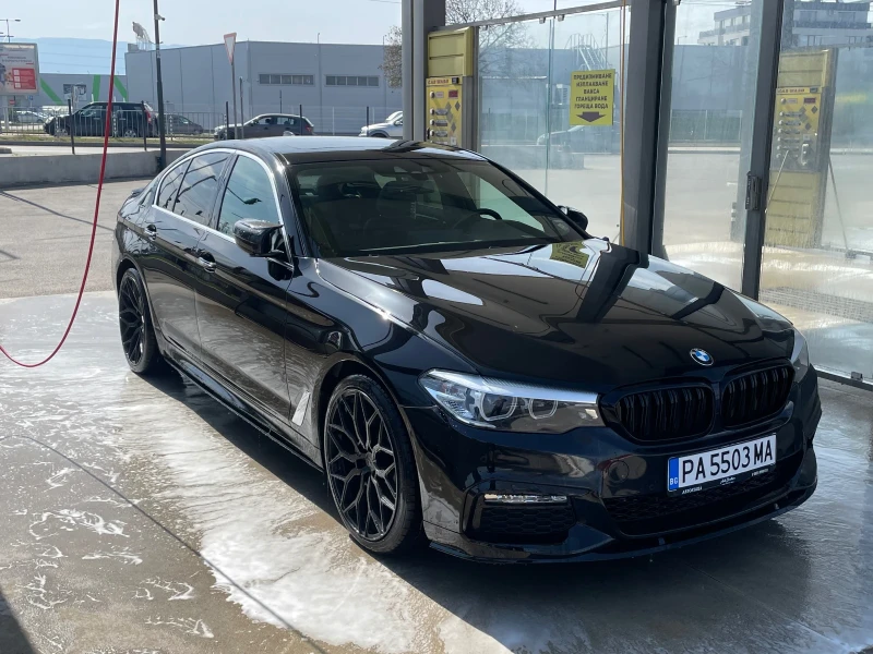 BMW 530 252HP* ОБСЛУЖЕН* X-DRIVE* X-DELETE* 55000KM* , снимка 8 - Автомобили и джипове - 48085449