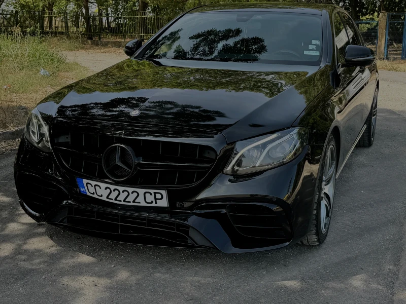 Mercedes-Benz E 220 Amg//9G//Digital, снимка 4 - Автомобили и джипове - 47027473