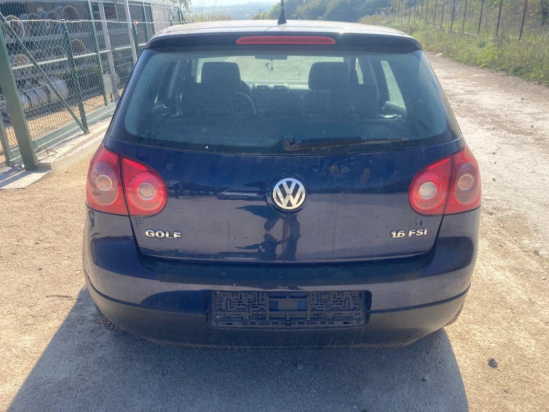 VW Golf 1.6 fsi, снимка 4 - Автомобили и джипове - 47662518