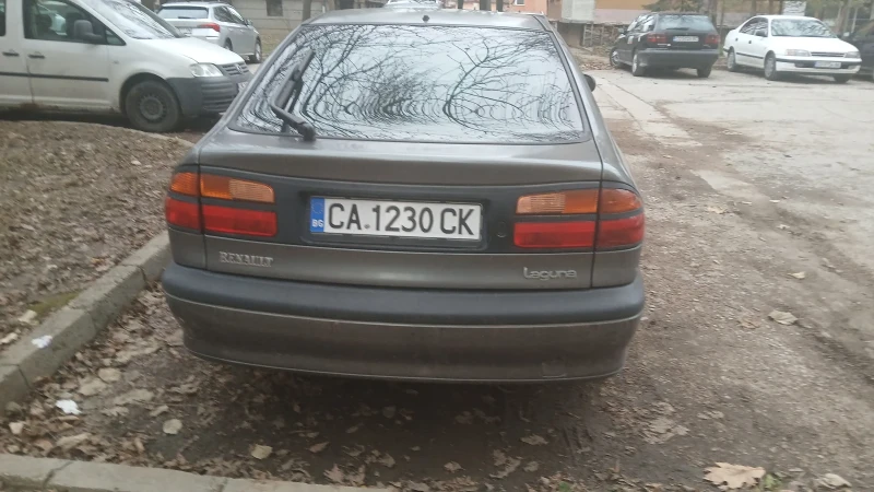 Renault Laguna, снимка 3 - Автомобили и джипове - 48812154