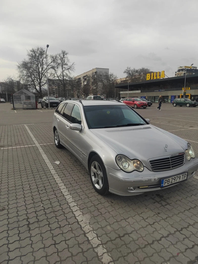 Mercedes-Benz C 240, снимка 3 - Автомобили и джипове - 49461421