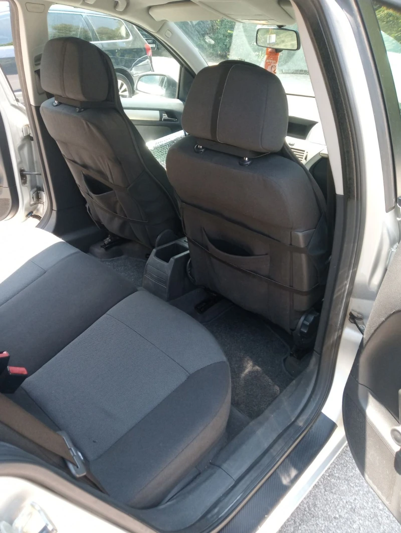 Opel Astra, снимка 5 - Автомобили и джипове - 52229228