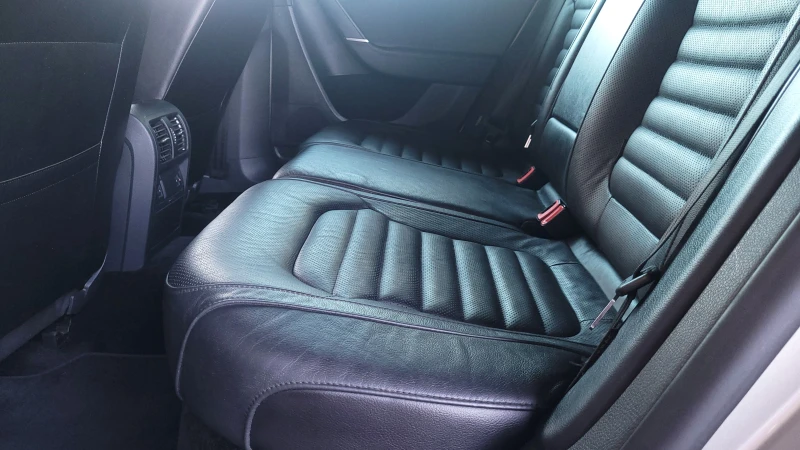 VW Alltrack Топ оборудван-Dynaudio-Distr-Panorama-пълна истори, снимка 8 - Автомобили и джипове - 51330943