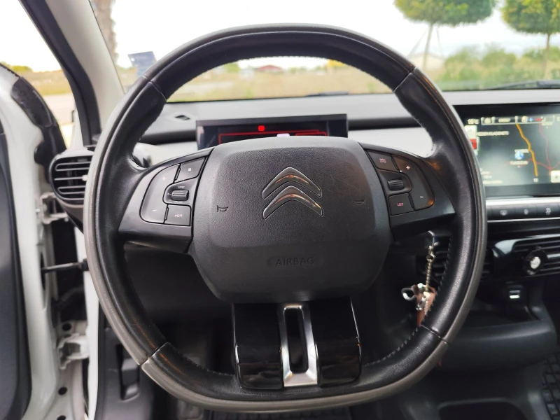 Citroen C4 Cactus 1.2, снимка 10 - Автомобили и джипове - 52719283