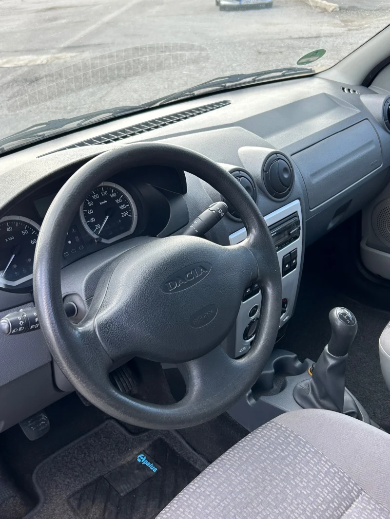 Dacia Logan 1.6 MPI Внос Германия Топ Състояние  7 МЕСТЕН, снимка 13 - Автомобили и джипове - 52499077