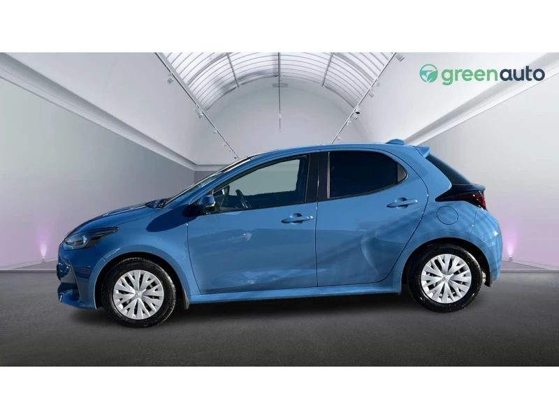 Toyota Yaris 1.5i M/T, Месечна вноска от 344 лв., снимка 3 - Автомобили и джипове - 52648634