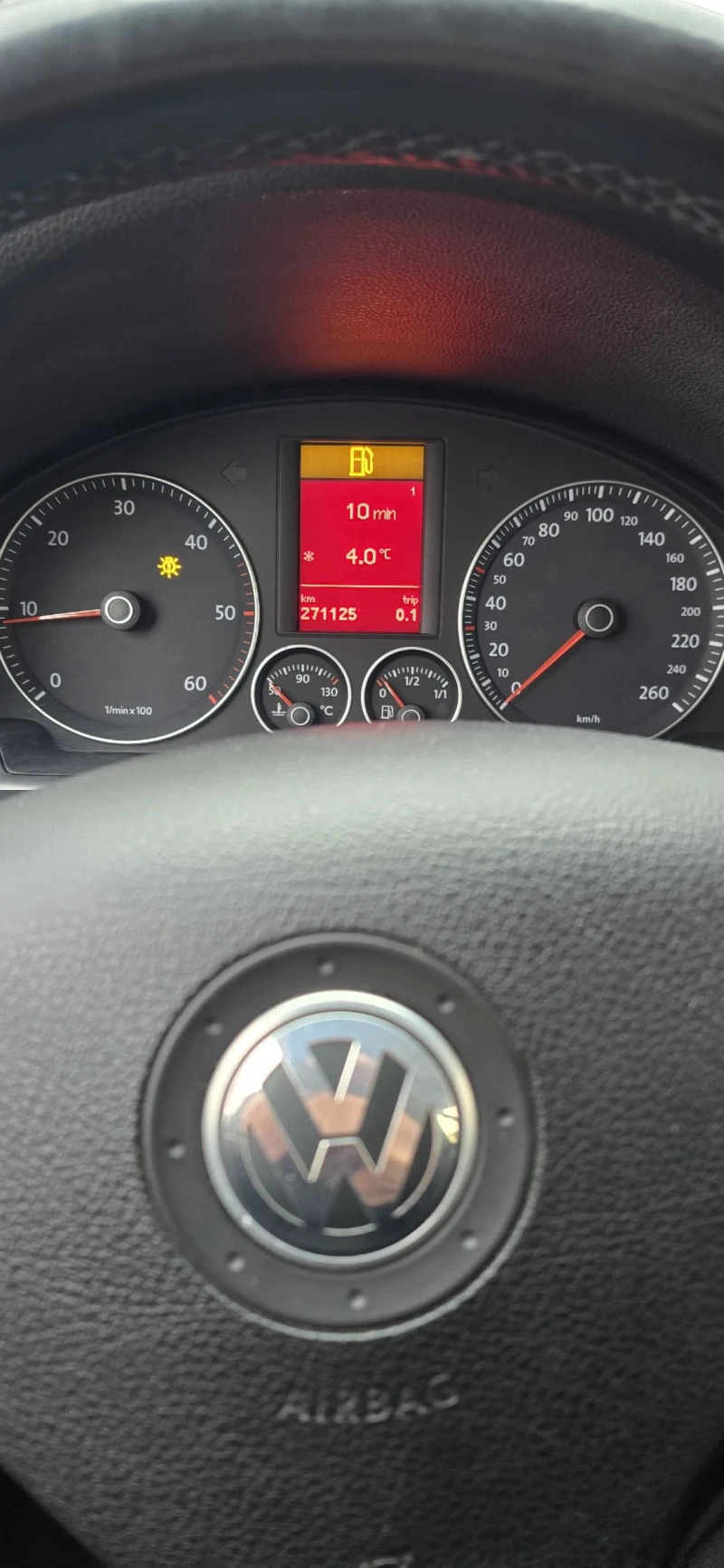 VW Golf Variant 1.9 TDI, снимка 9 - Автомобили и джипове - 53221626