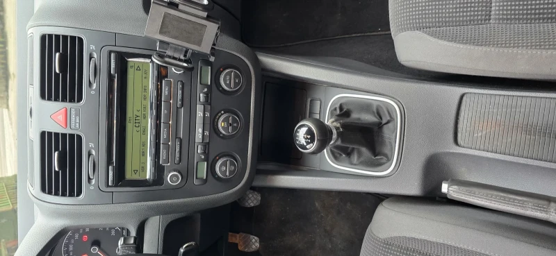 VW Golf Variant 1.9 TDI, снимка 6 - Автомобили и джипове - 53221626