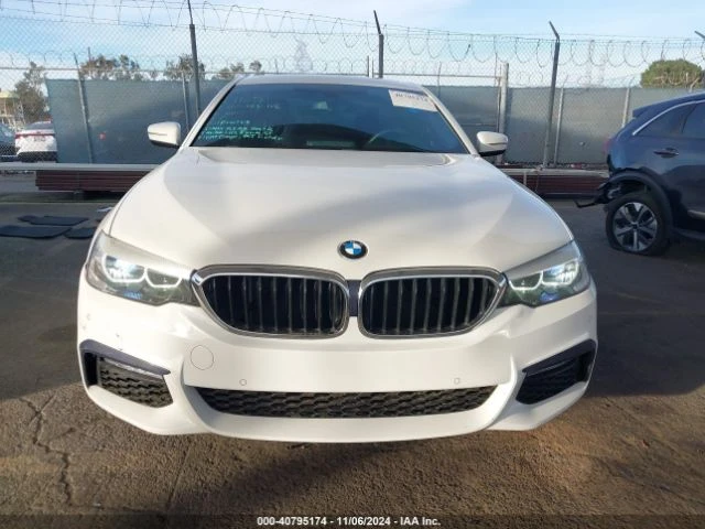 BMW 530E IPERFORMANCE M Sport, снимка 3 - Автомобили и джипове - 48526548