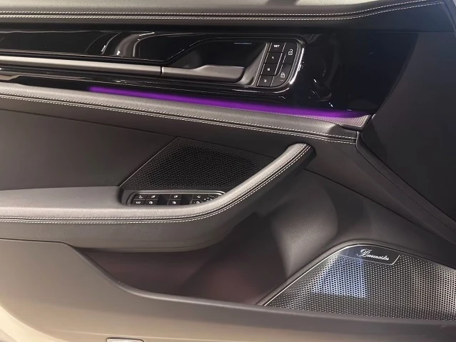 Porsche Panamera Turbo S E-Hybrid = Night Vision = Гаранция, снимка 5 - Автомобили и джипове - 55640131