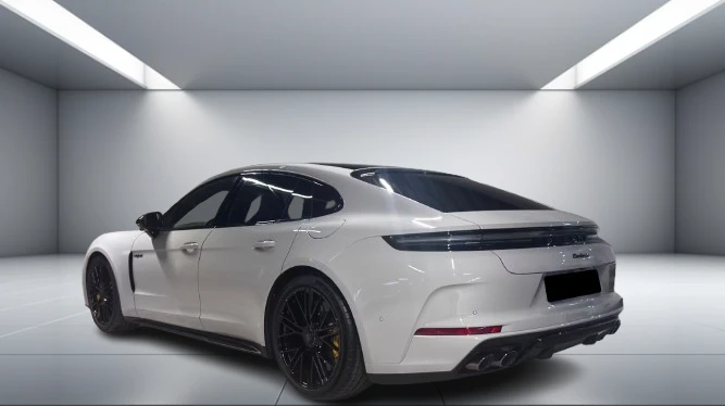 Porsche Panamera Turbo S E-Hybrid = Night Vision = Гаранция, снимка 2 - Автомобили и джипове - 55640131
