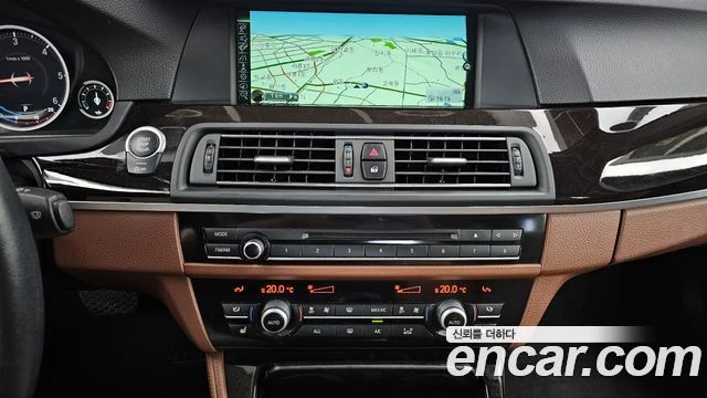 BMW 525, снимка 14 - Автомобили и джипове - 56063026