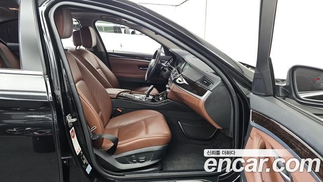 BMW 525, снимка 11 - Автомобили и джипове - 56063026
