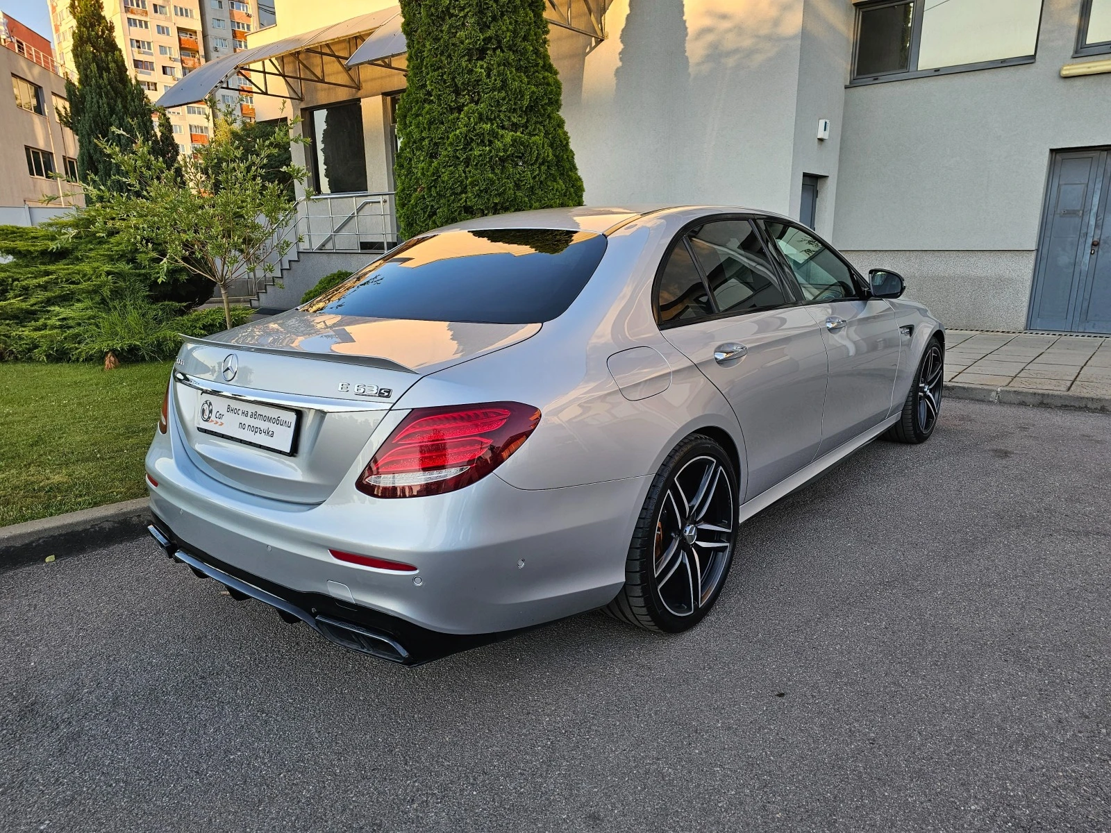 Mercedes-Benz E 63 AMG E63s - изображение 5