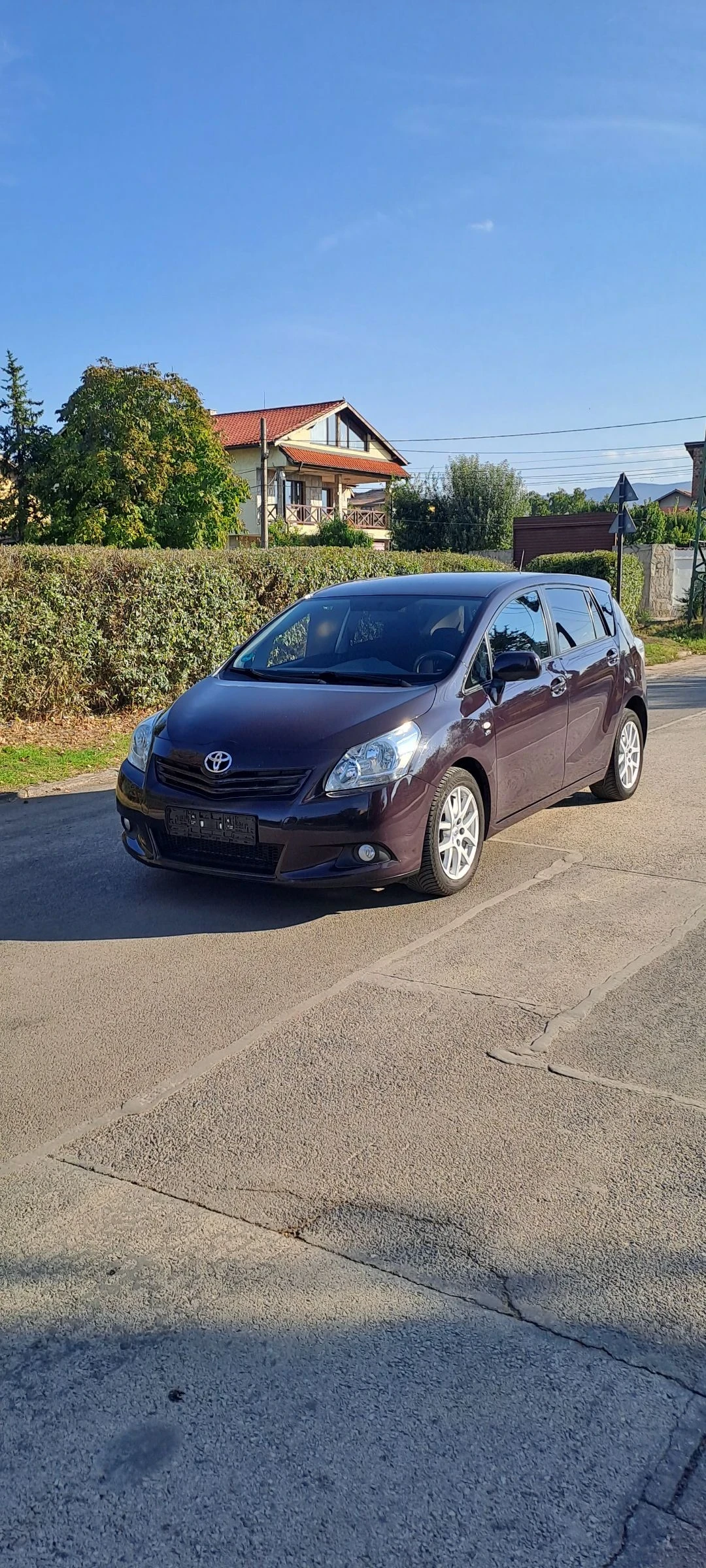 Toyota Verso 2.2 150к.с Камера Навигация Печка - [1] 