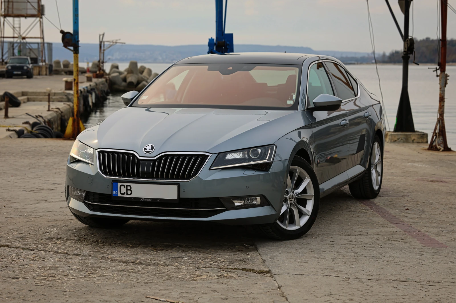 Skoda Superb Executive - изображение 2