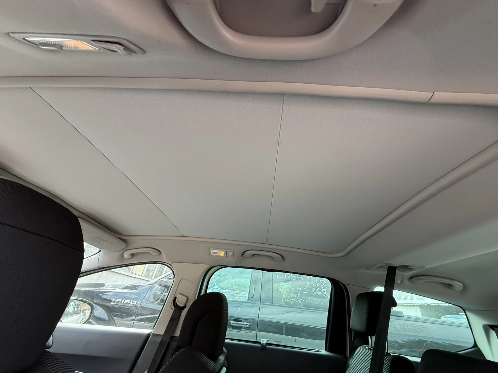 Peugeot 5008 1.6 HDI  - изображение 6