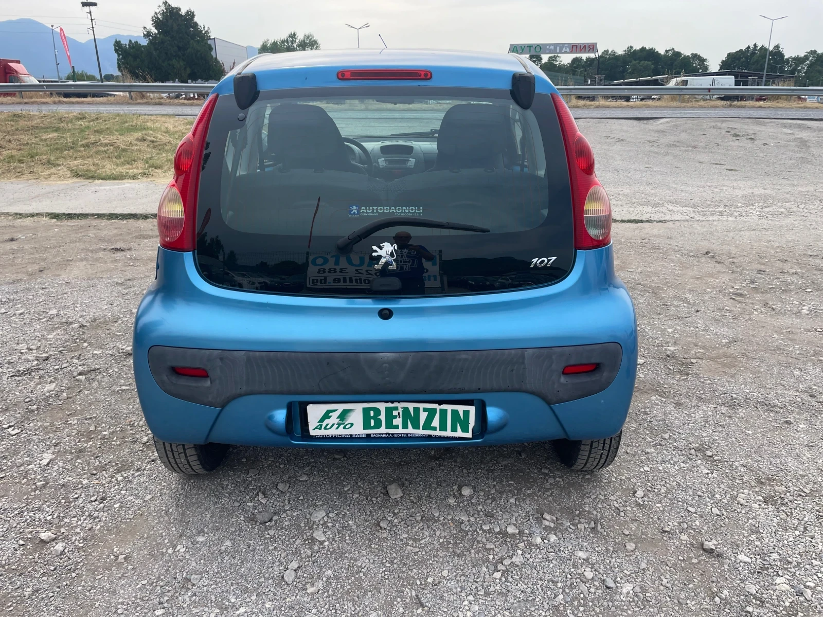 Peugeot 107 1.0i-68-ITALIA - изображение 8
