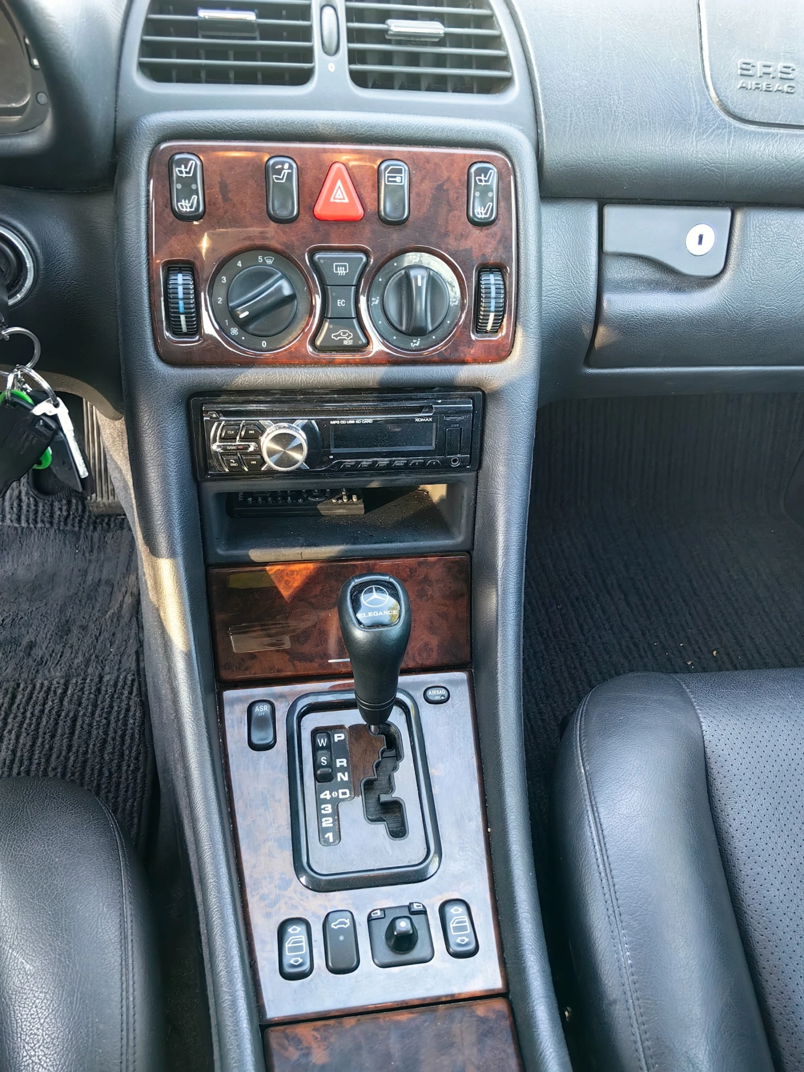 Mercedes-Benz CLK 2.0i 136 ks | Mobile.bg   15