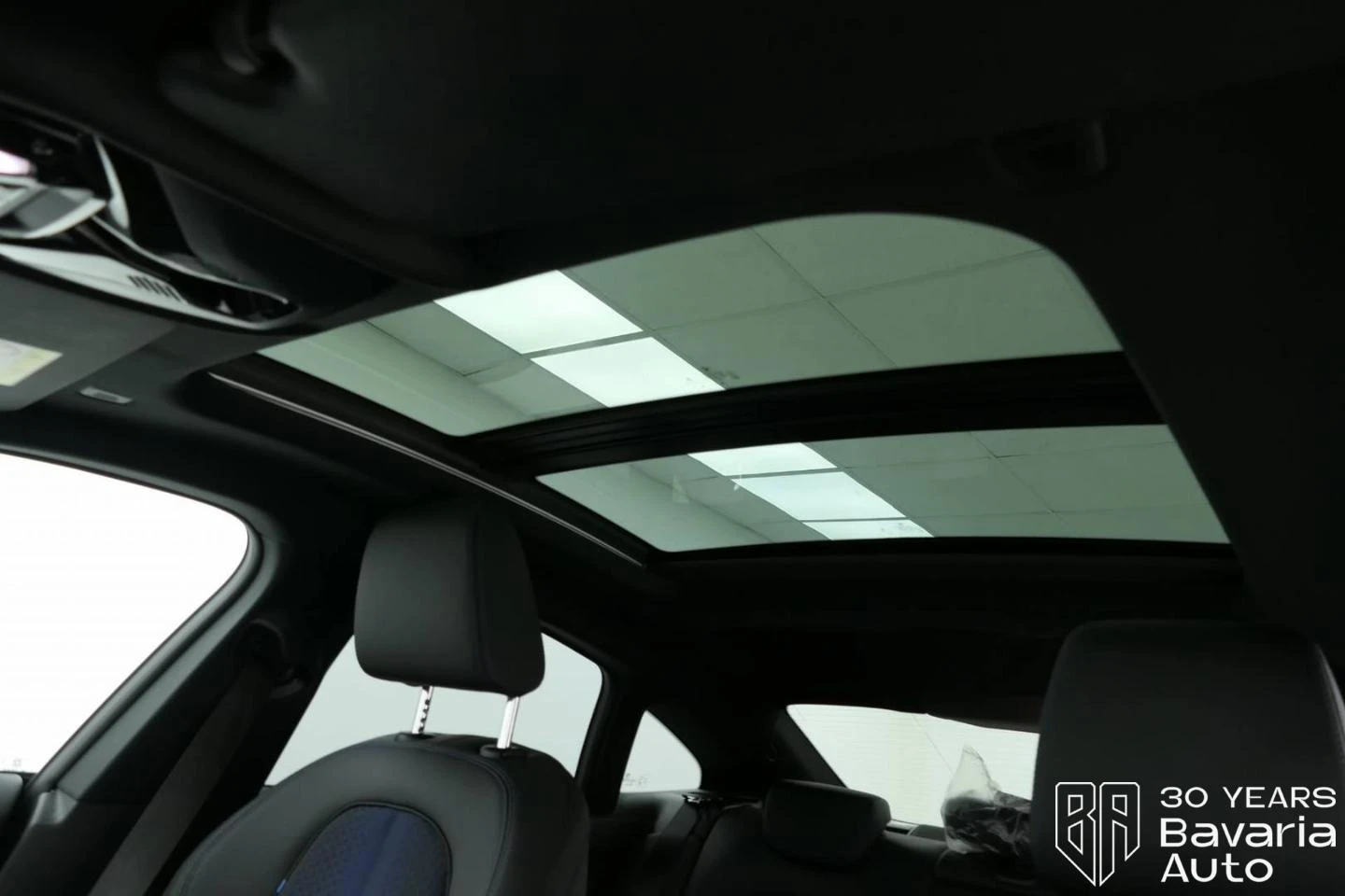 BMW 218 i Gran Coupe M Sport Paket Steptronic - изображение 9