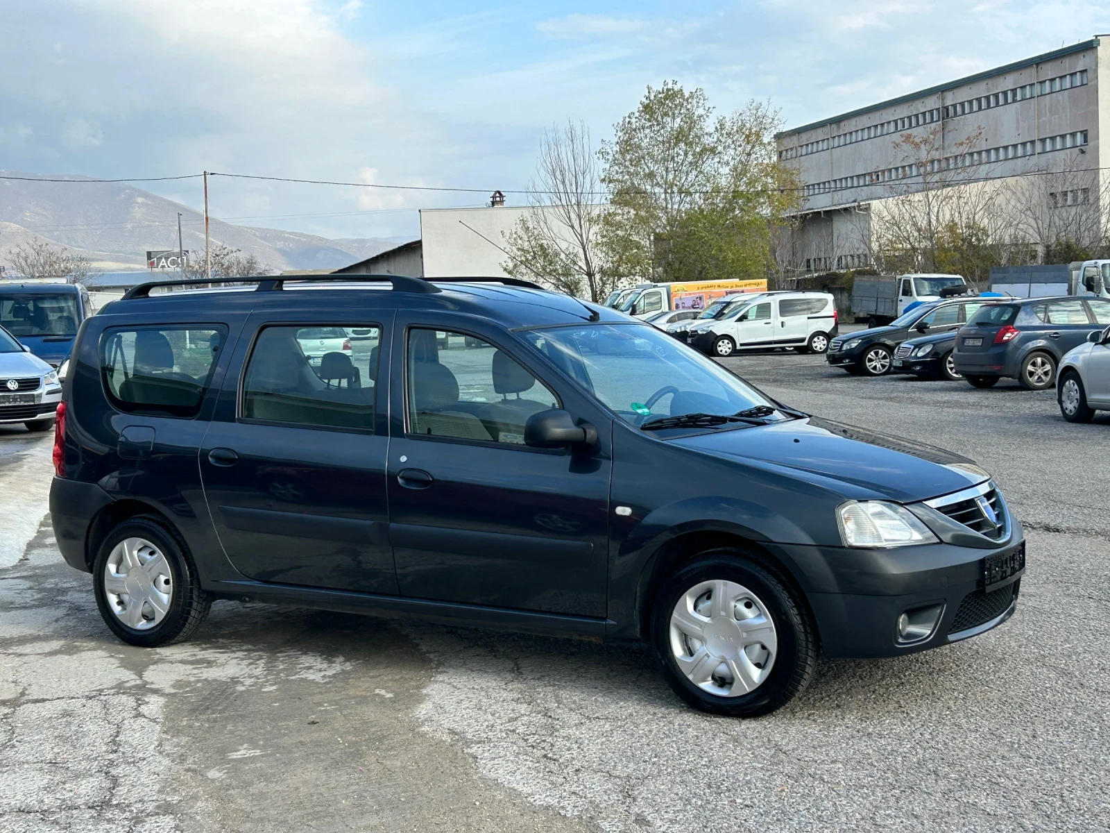 Dacia Logan 1.6 MPI      7  | Mobile.bg   2