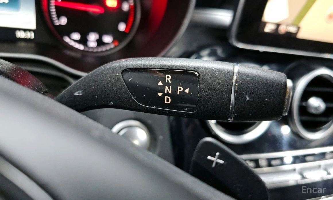 Mercedes-Benz C 220  - изображение 9