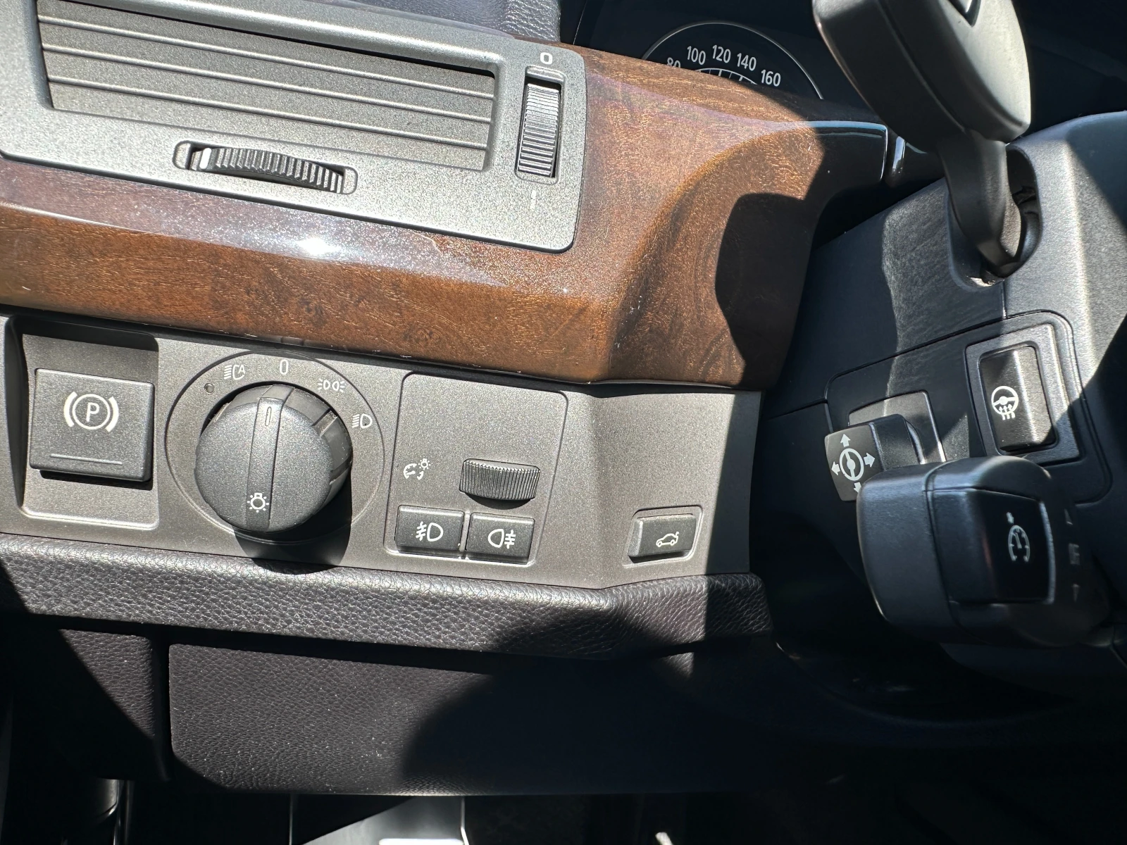 BMW 745 Газ.инжекцион, снимка 16 - Автомобили и джипове - 53706539