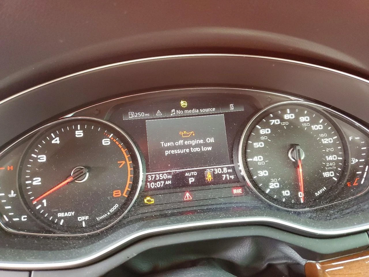 Audi A5 40 - изображение 9