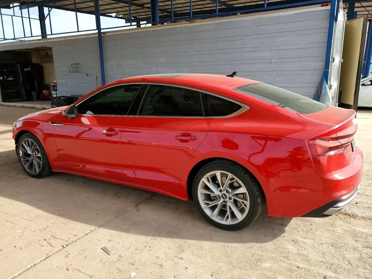 Audi A5 40 - изображение 6