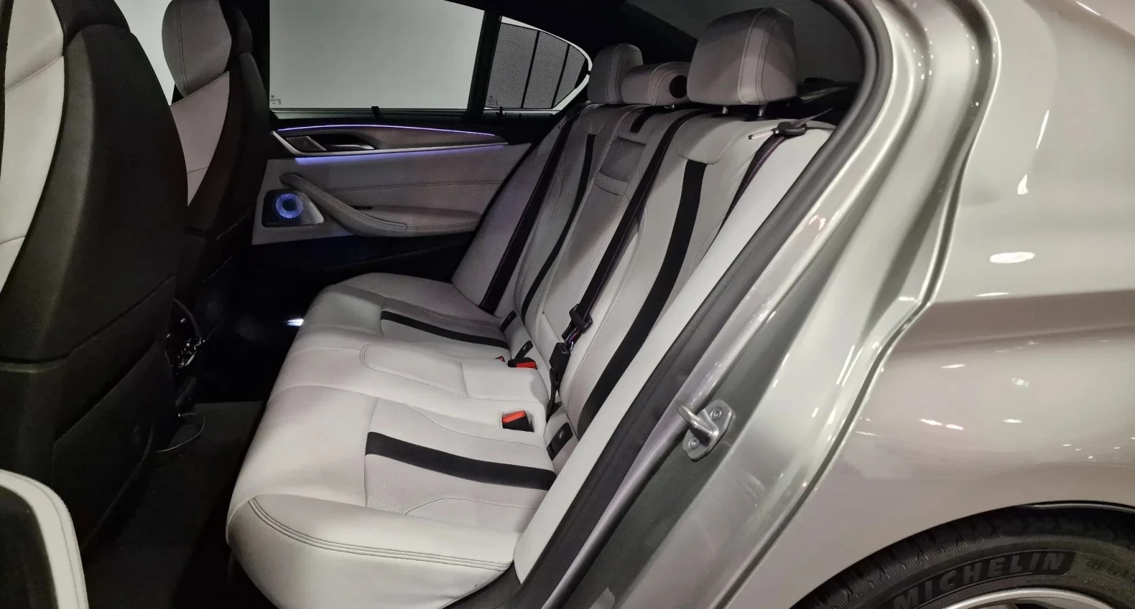 BMW M5 xDrive | Mobile.bg � ����������� 7