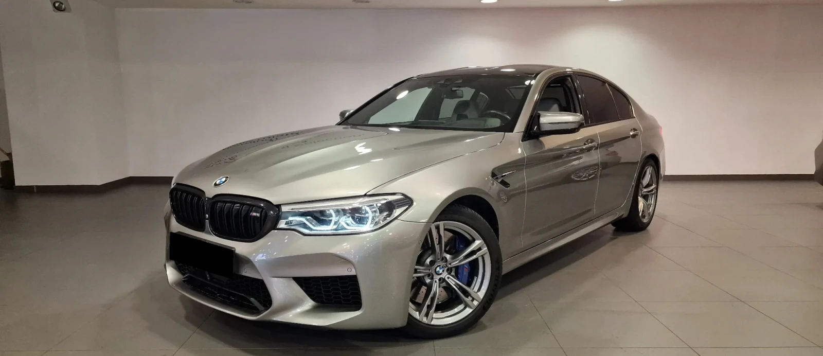 BMW M5 xDrive