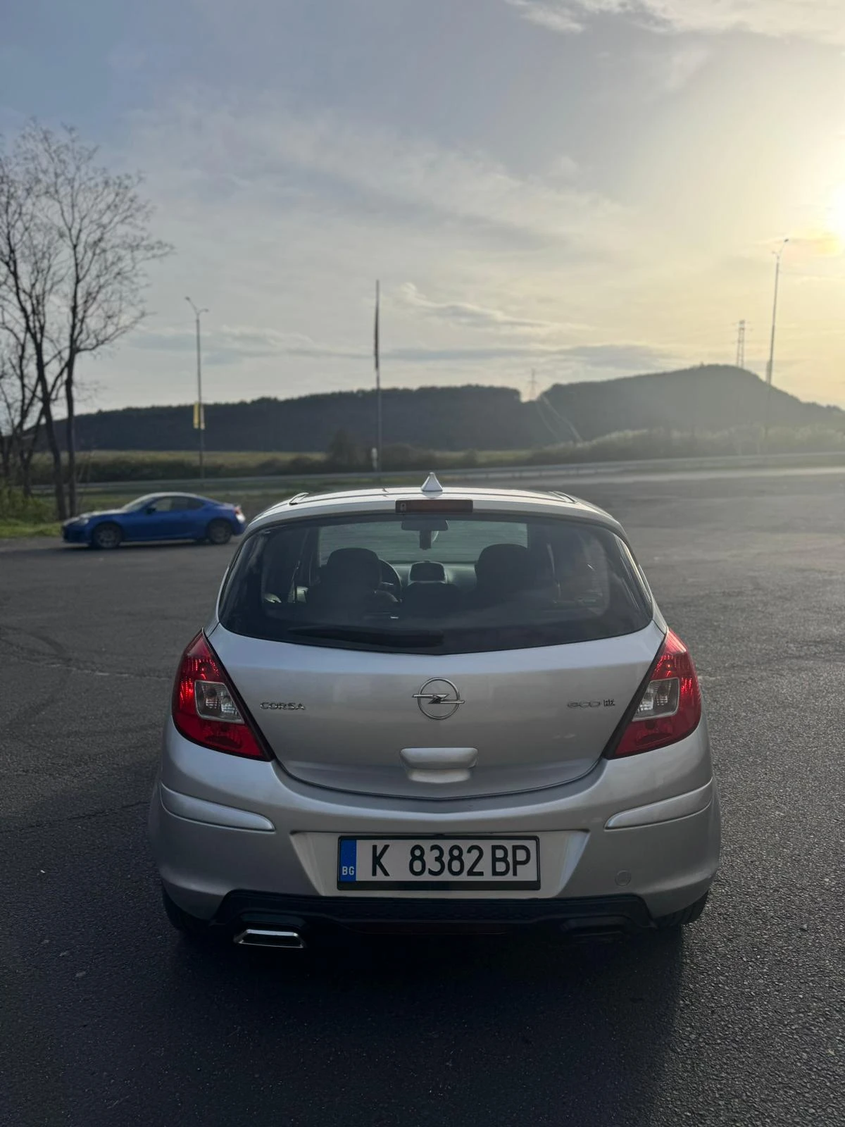Opel Corsa, снимка 2 - Автомобили и джипове - 54032697