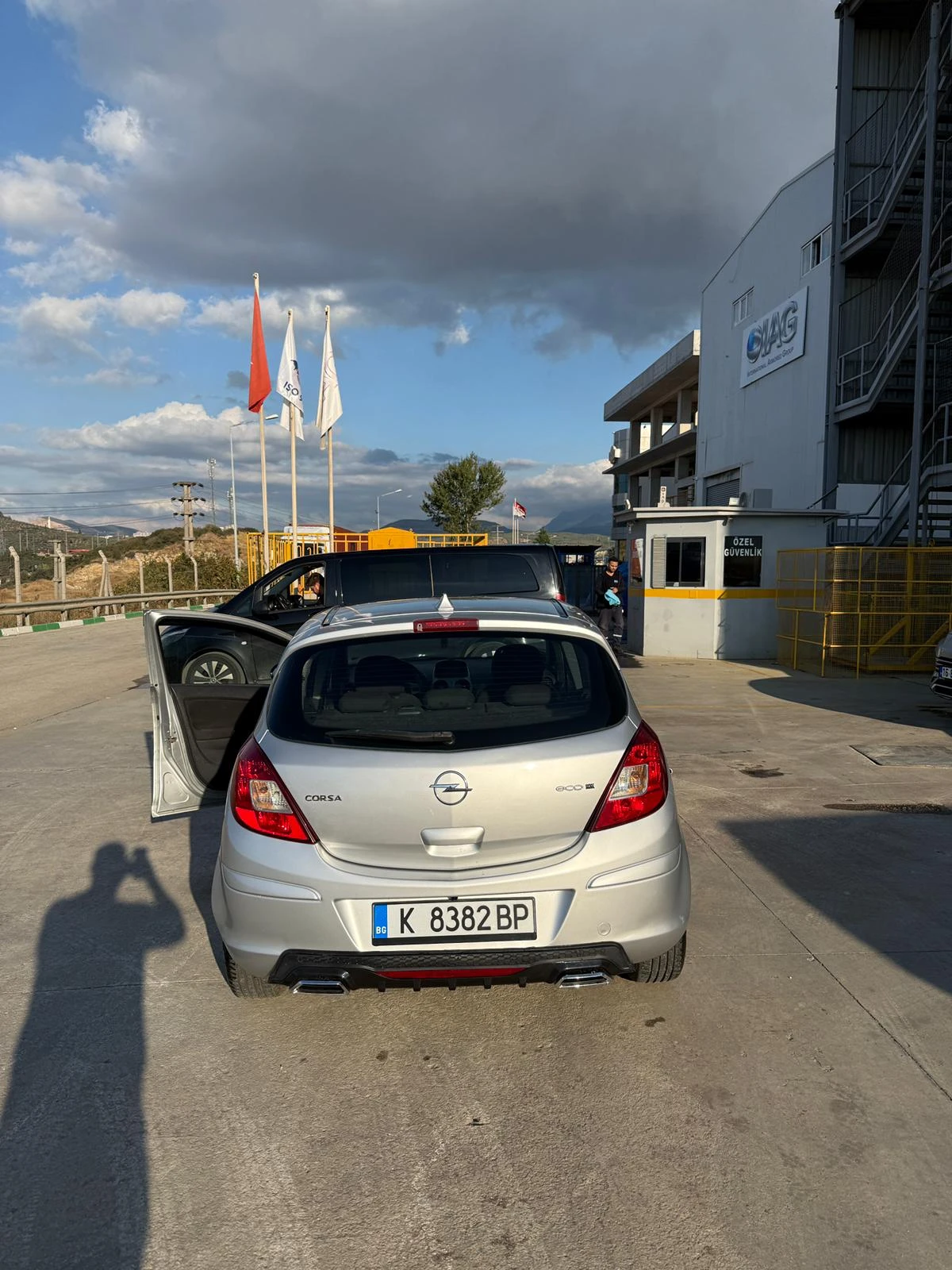 Opel Corsa, снимка 7 - Автомобили и джипове - 54032697