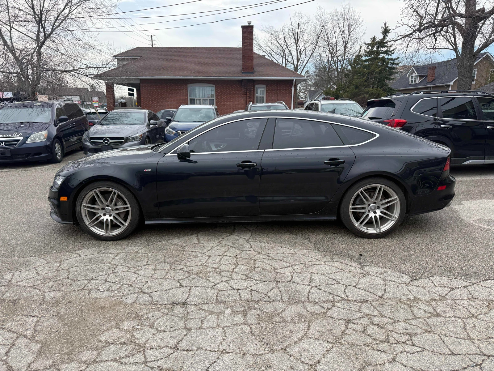 Audi A7 Premium * * CARFAX * * АВТО КРЕДИТ * * , снимка 4 - Автомобили и джипове - 54151927