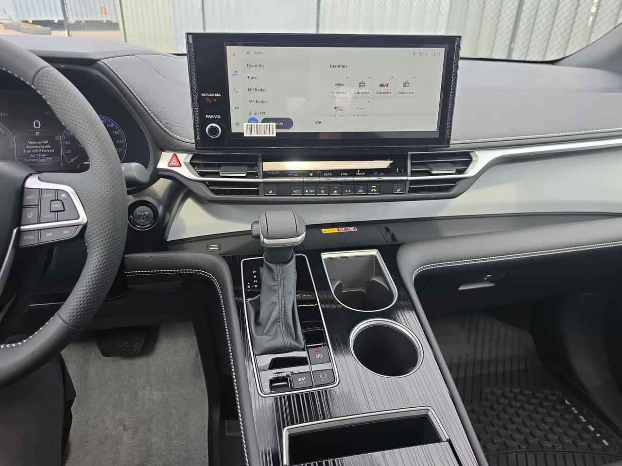 Toyota Sienna ЧИСТО НОВА, снимка 9 - Автомобили и джипове - 54580960
