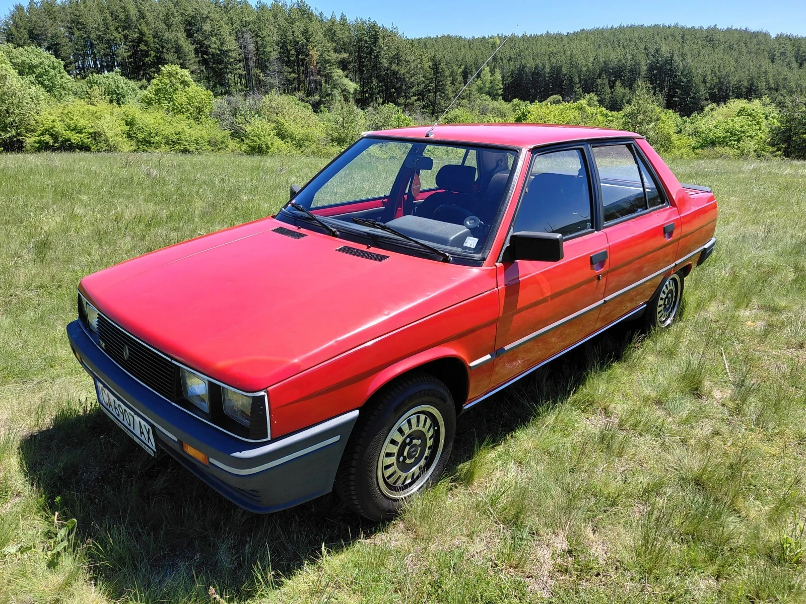 Renault 9 1.4, снимка 17 - Автомобили и джипове - 54804011