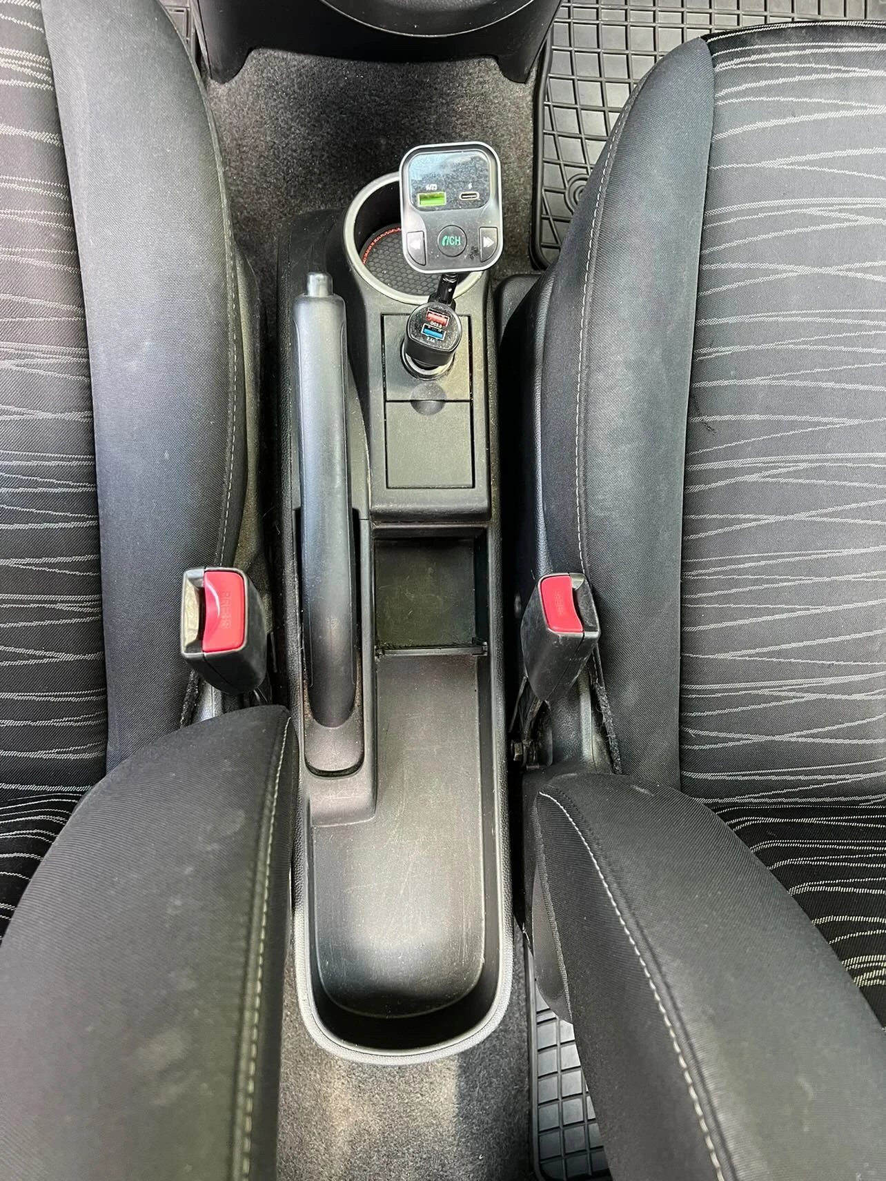Mazda 2, снимка 10 - Автомобили и джипове - 54910184