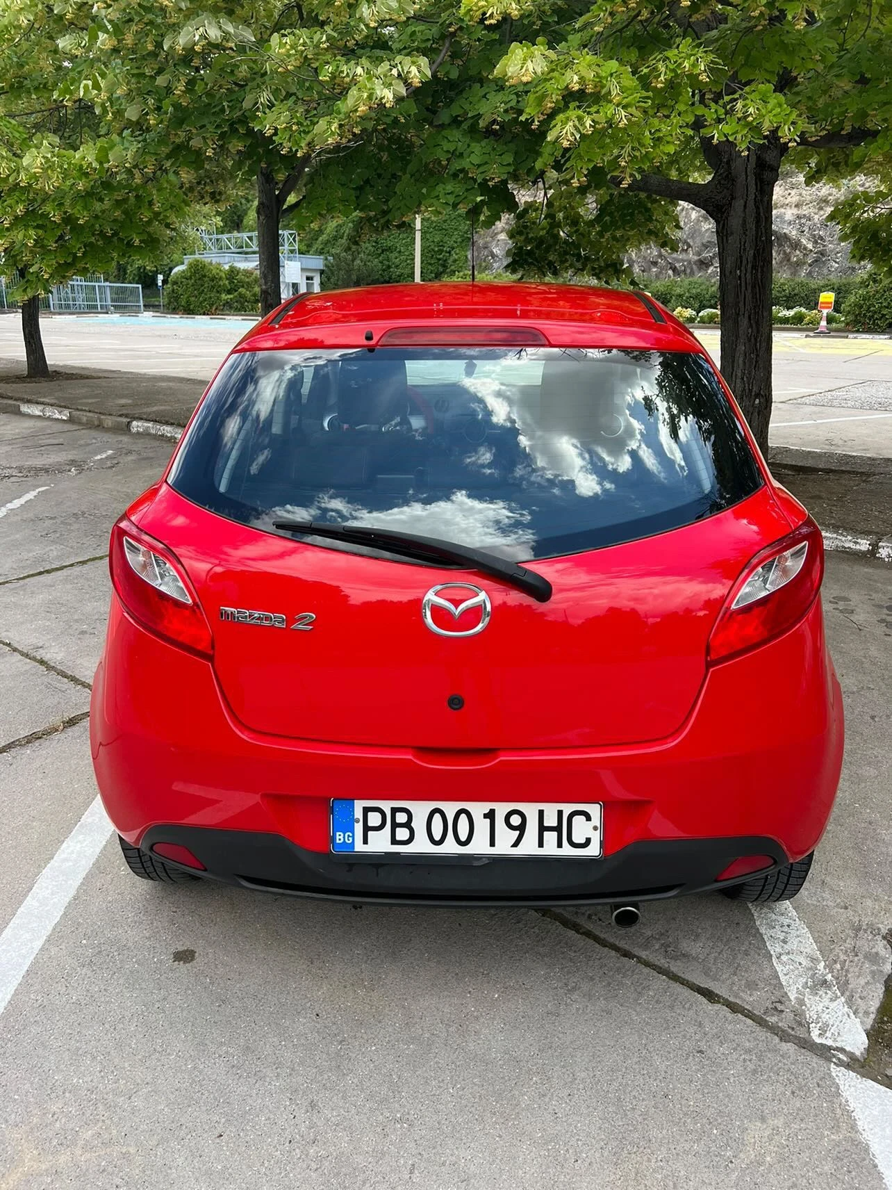Mazda 2, снимка 2 - Автомобили и джипове - 54910184