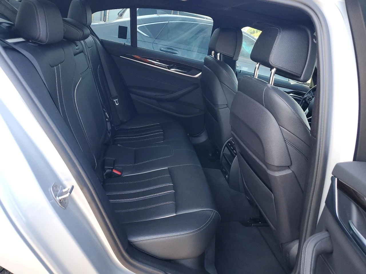 BMW 540 3.0l I, снимка 10 - Автомобили и джипове - 54919519