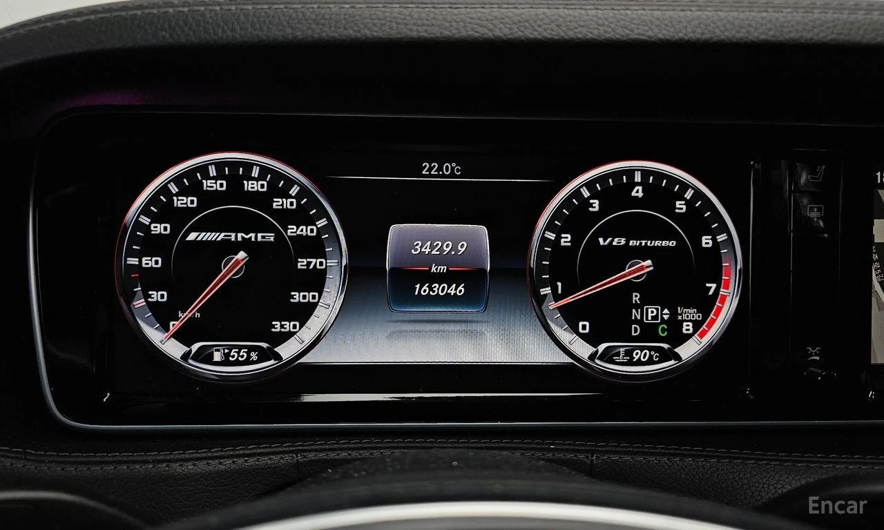 Mercedes-Benz S 63 AMG 4MATIC* DISTRONIC* 3D BURMESTER* 360* TWO TONE* , снимка 10 - Автомобили и джипове - 54971997