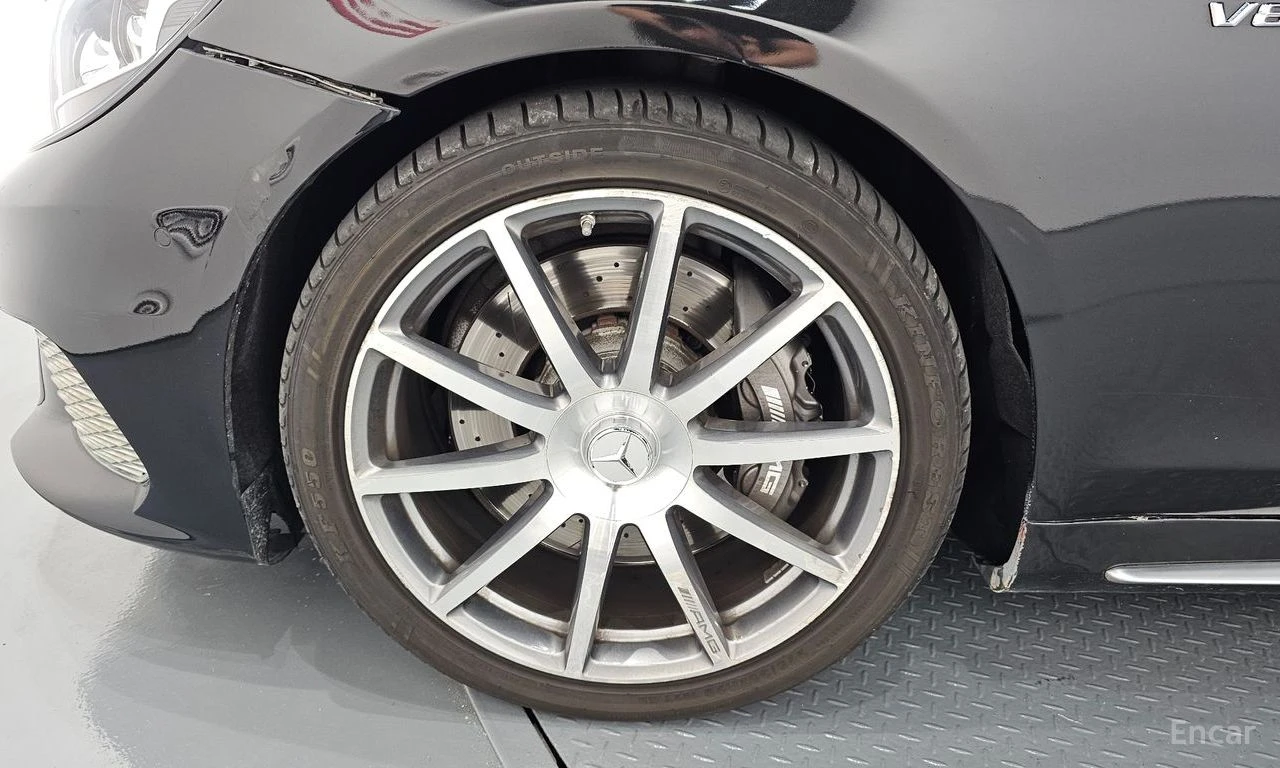 Mercedes-Benz S 63 AMG 4MATIC* DISTRONIC* 3D BURMESTER* 360* TWO TONE* , снимка 5 - Автомобили и джипове - 54971997