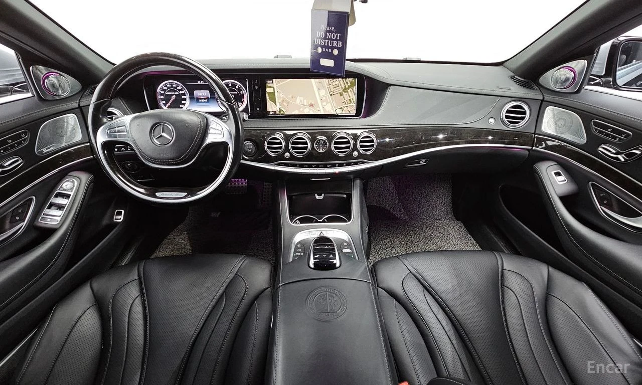 Mercedes-Benz S 63 AMG 4MATIC* DISTRONIC* 3D BURMESTER* 360* TWO TONE* , снимка 8 - Автомобили и джипове - 54971997