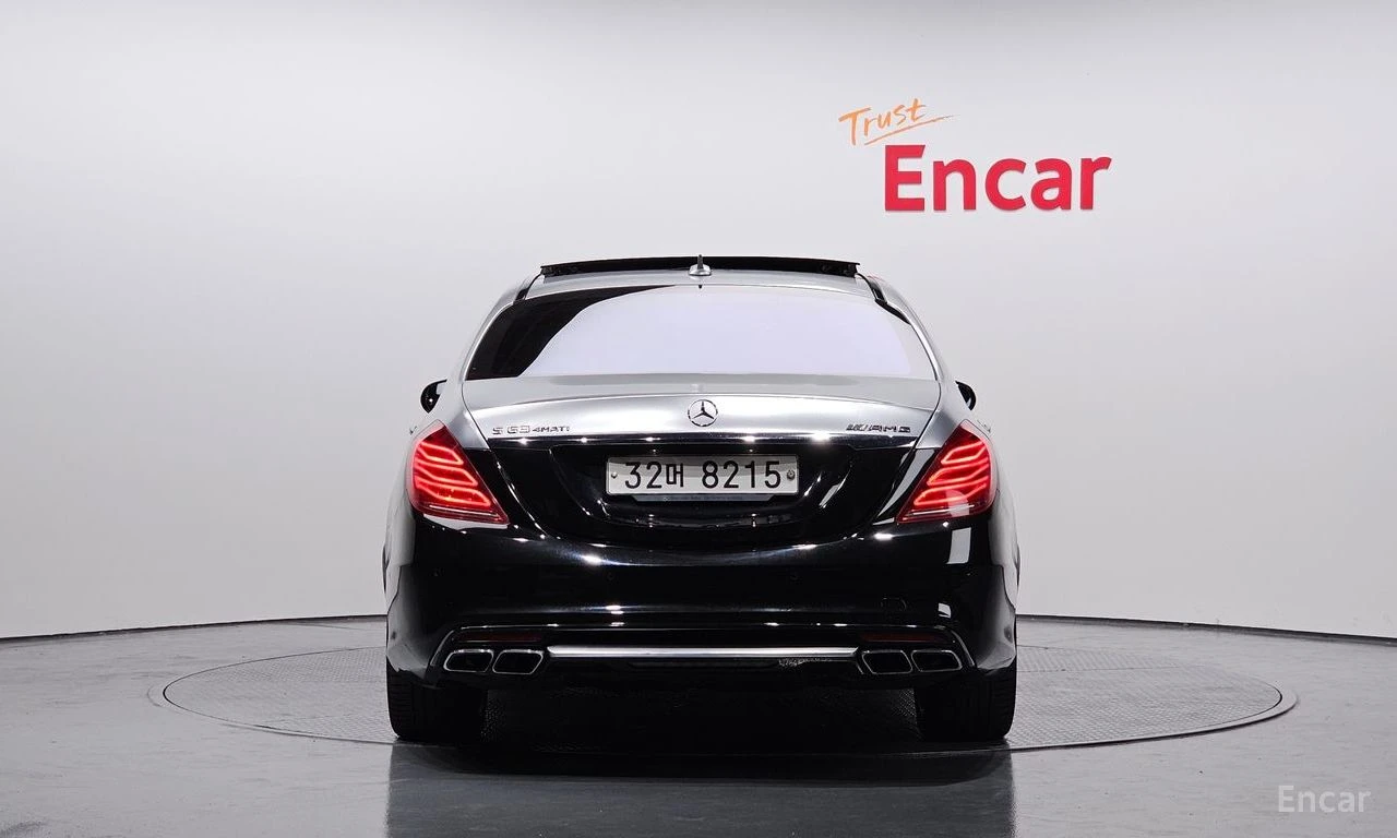 Mercedes-Benz S 63 AMG 4MATIC* DISTRONIC* 3D BURMESTER* 360* TWO TONE* , снимка 4 - Автомобили и джипове - 54971997