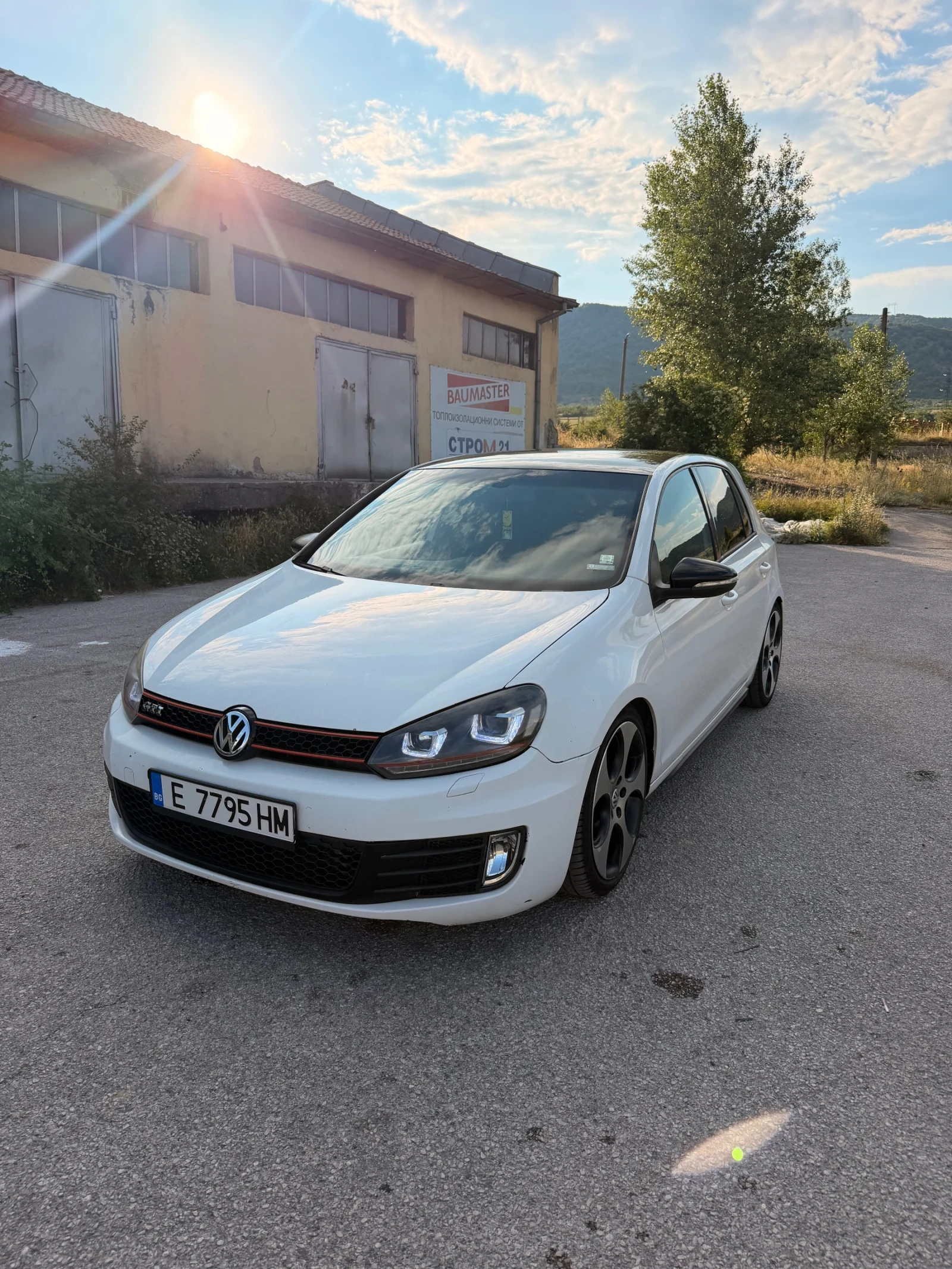 VW Golf GTI 
