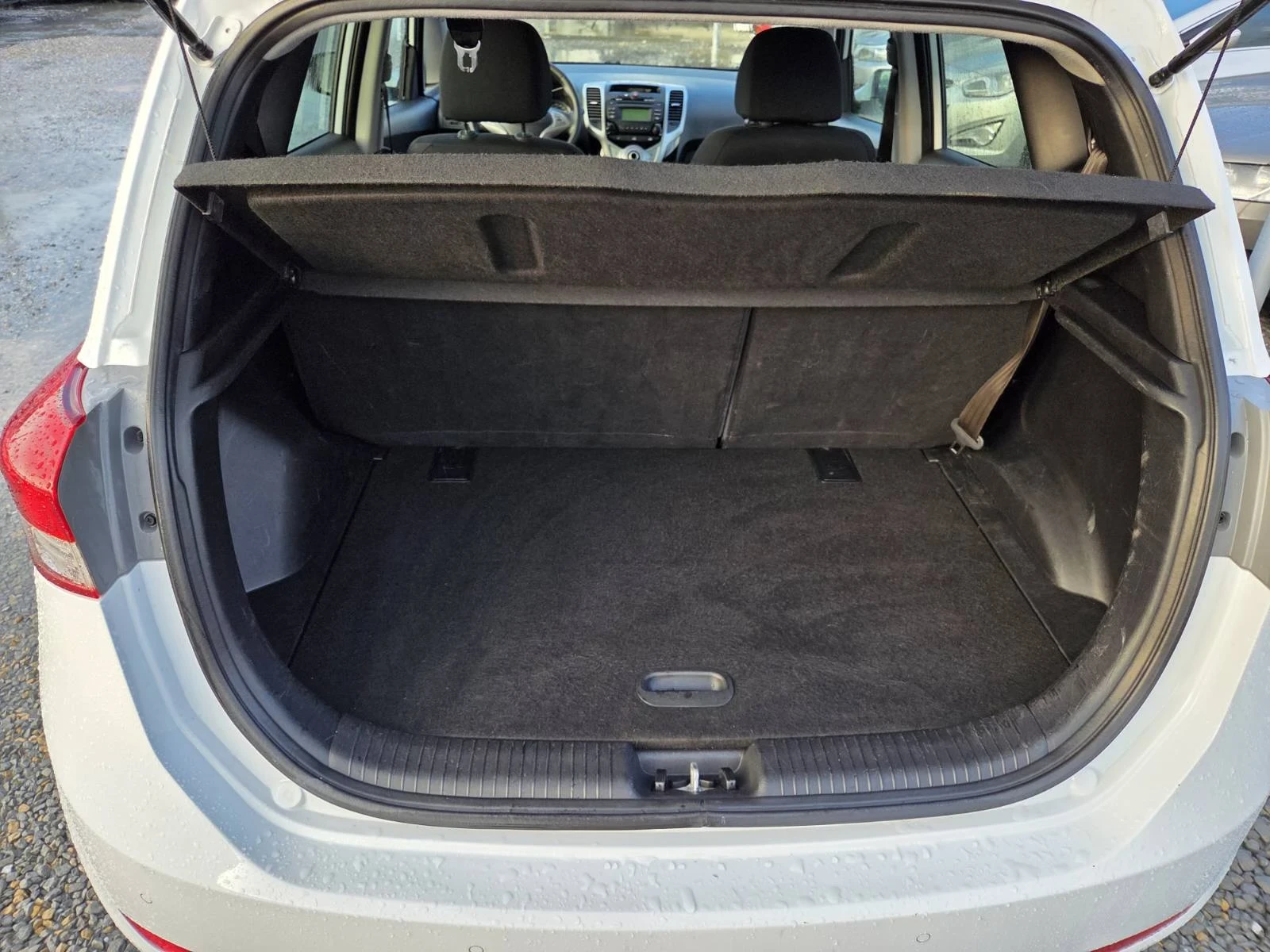 Hyundai Ix20 1.6, снимка 11 - Автомобили и джипове - 55123931